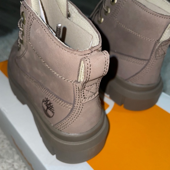 Timberland Womens size 5.5 W/L  Greyfield Mid Lace Boot Medium Brown Nubuck - Picture 4 of 8